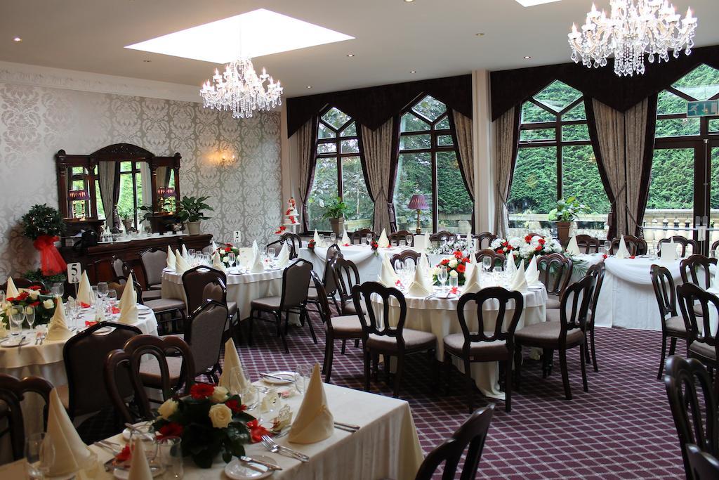 Oakwood Hall Hotel Bingley Exterior photo